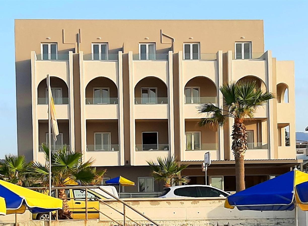 ريثيمنو Marilyn Apartments المظهر الخارجي الصورة