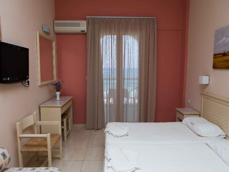 ريثيمنو Marilyn Apartments المظهر الخارجي الصورة