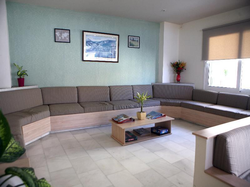 ريثيمنو Marilyn Apartments المظهر الخارجي الصورة